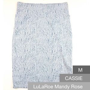 LuLaRoe Cassie pencil skirt